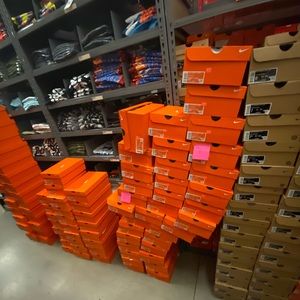 Meet your Posher, Dog